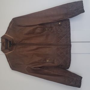 Revue Womens Small Faux Leather Jacket with Pockets and Zip Front